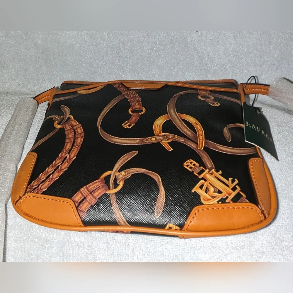 Lauren Ralph Lauren Caldwell beltin flat crossbody._7